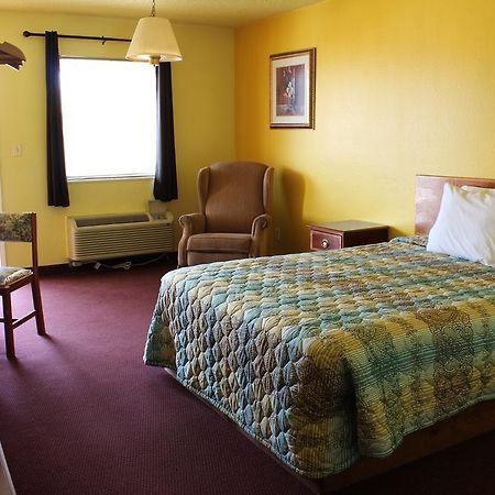 Hubbard Westworld Country Inn מראה חיצוני תמונה