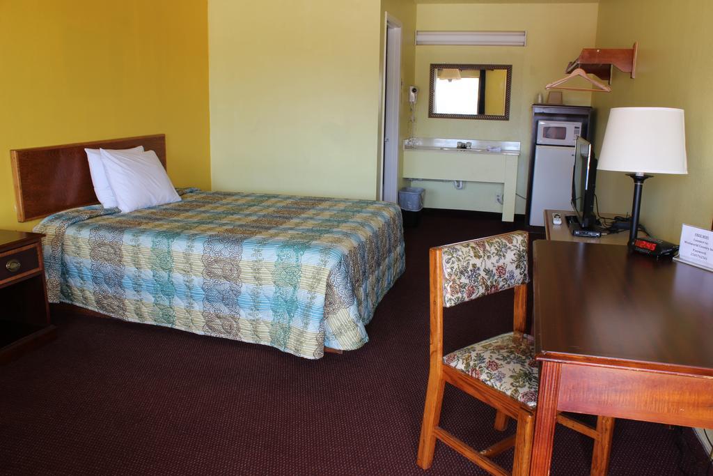Hubbard Westworld Country Inn מראה חיצוני תמונה
