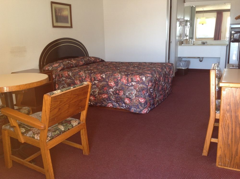 Hubbard Westworld Country Inn מראה חיצוני תמונה
